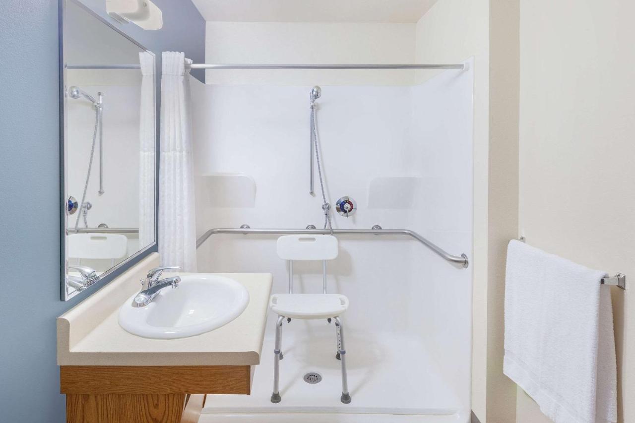 Woodspring Suites Ankeny Des Moines Exteriör bild