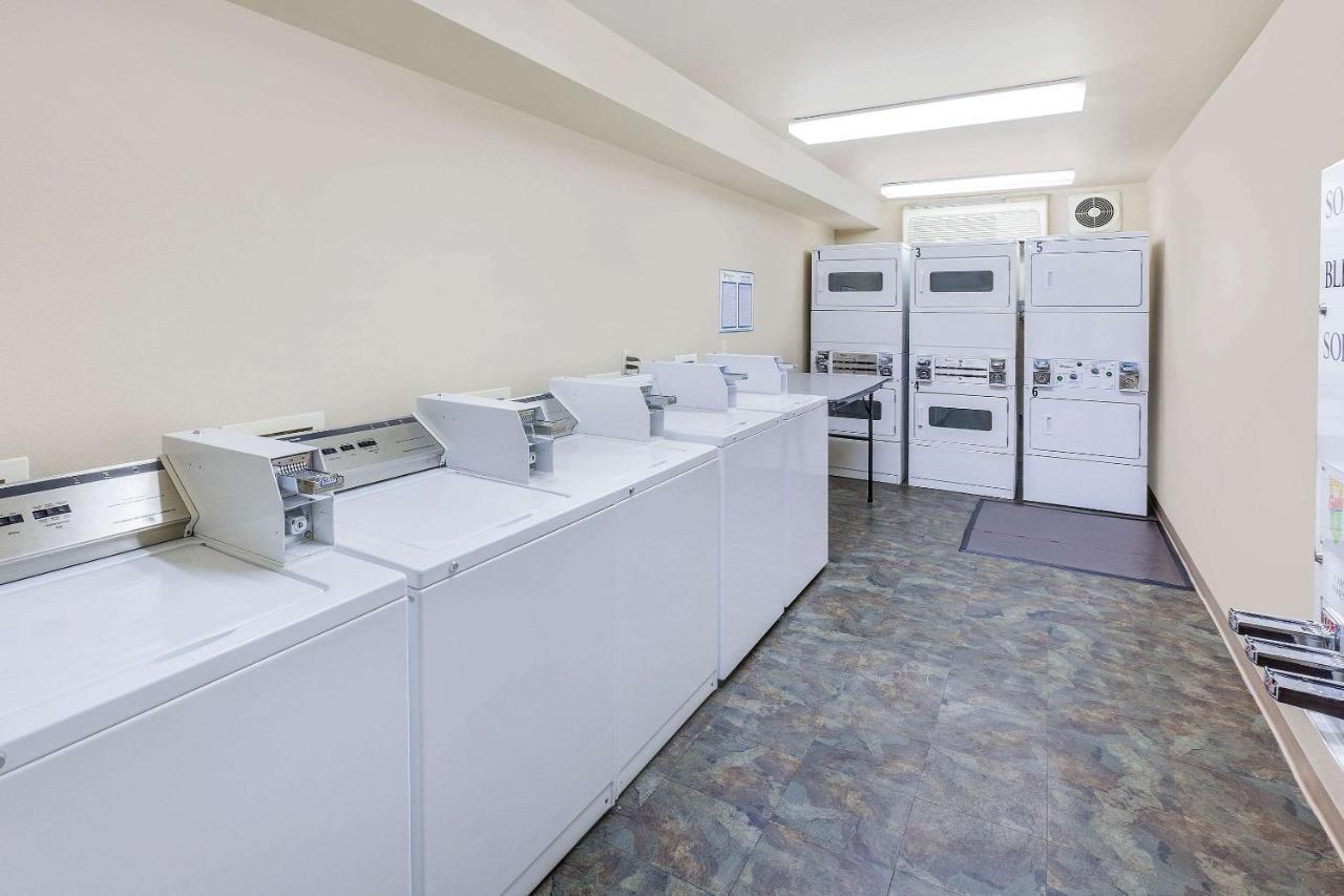Woodspring Suites Ankeny Des Moines Exteriör bild